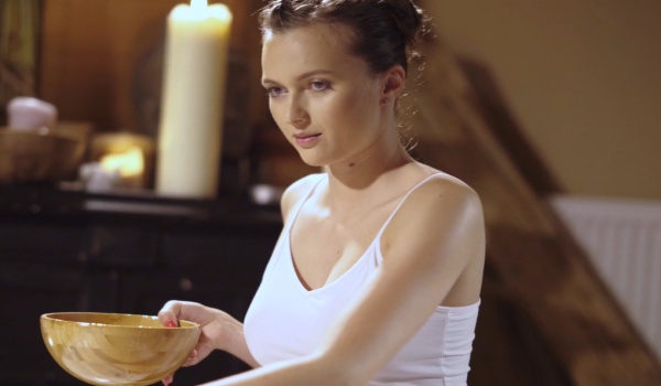 【视频】欧美-美女模特克鲁兹推油按摩 多体位啪啪啪画面唯美…